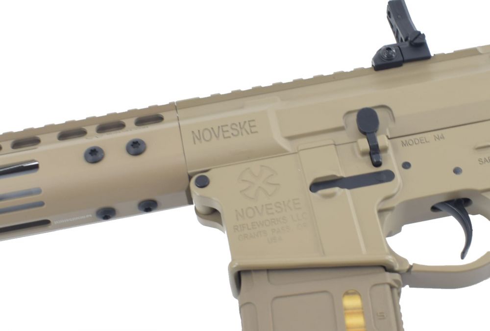 EMG Helios Noveske N4 MWS Gen 3 Gas Blowback M4 by Double Eagle (Tan – G101) (I)
