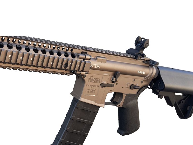 EMG x Daniel Defense DDM4 AEG (by Cyma - Platinum QBS Gearbox DE/Tan - CM105DDL-DE) (I)
